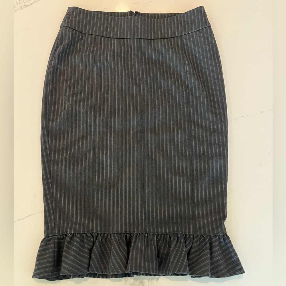 Pin Stripped Grey Pencil Skirt With Tulip/Ruffled Hem